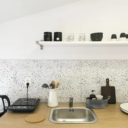 Balabanov White Warna