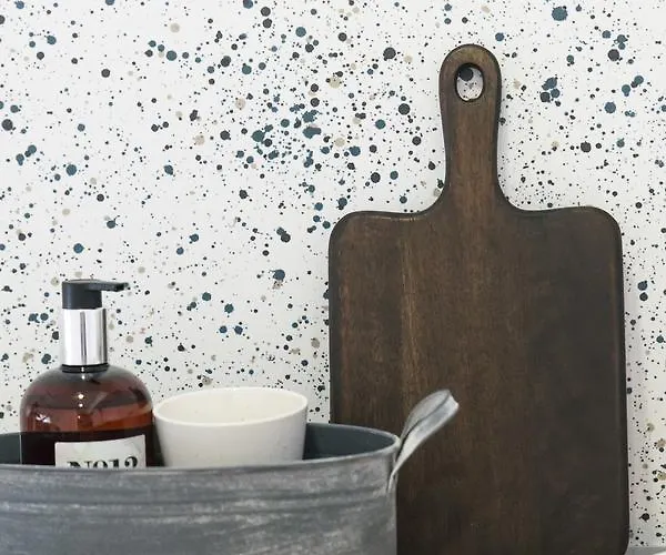 Balabanov White Apartment Varna